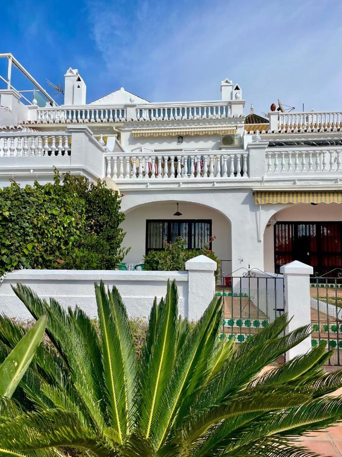 Apartamento Frontal Al Mar - Torrox Costa エクステリア 写真