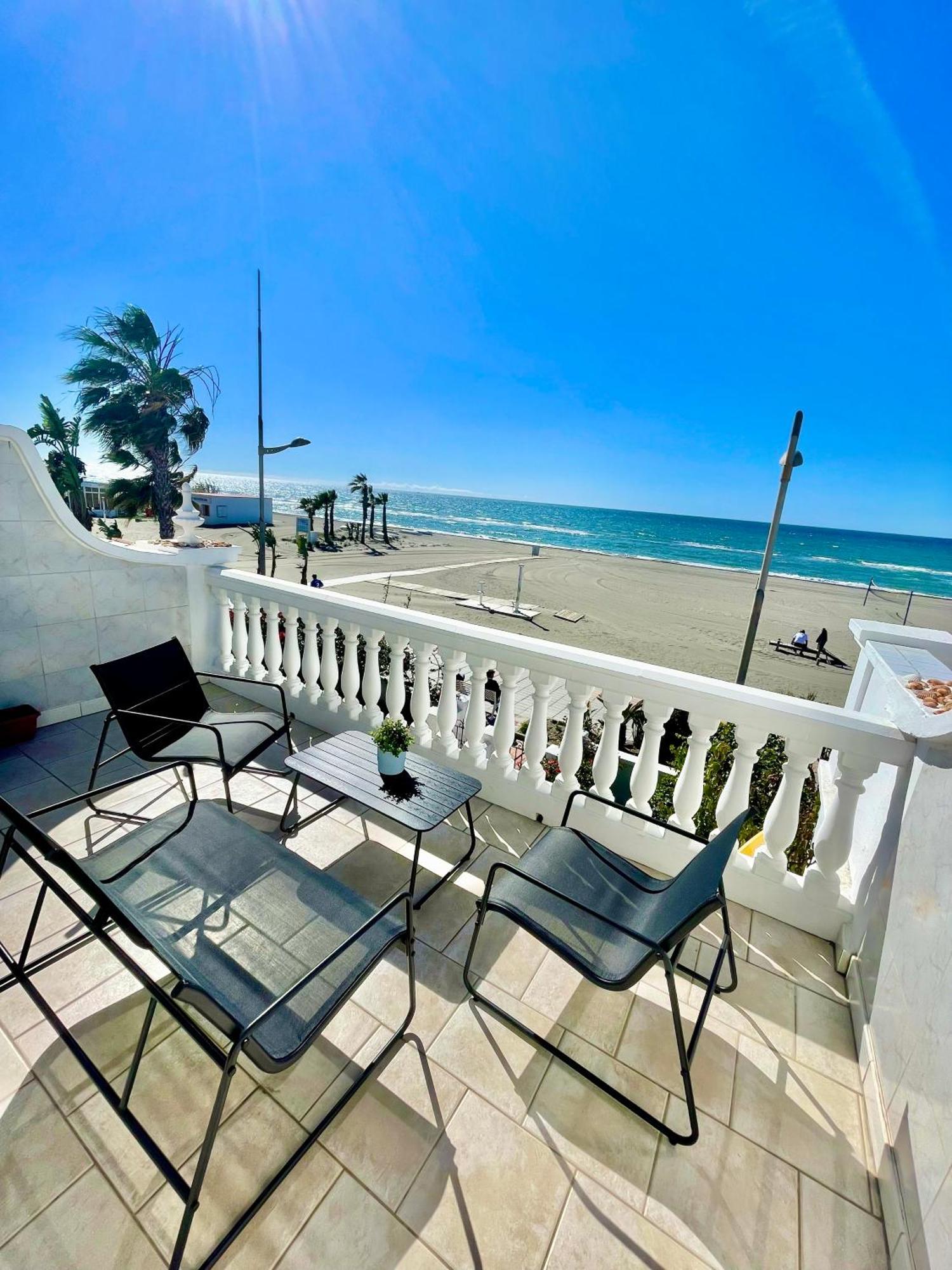 Apartamento Frontal Al Mar - Torrox Costa エクステリア 写真
